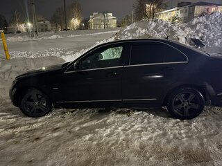 2008 Mercedes-Benz C-Класс 230 III (W204), чёрный, 815000 рублей, вид 2