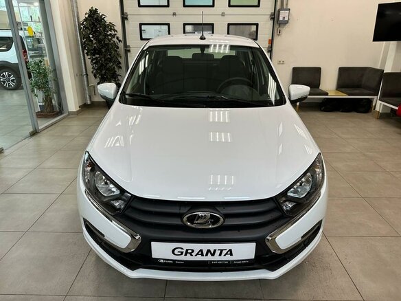 2026 Lada (ВАЗ) Granta I Рестайлинг, белый - вид 7