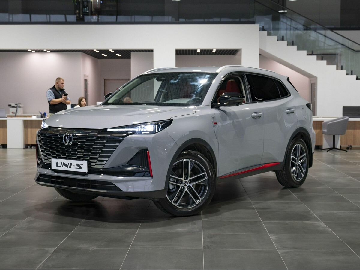 Открыть фотографии: Changan UNI-S I