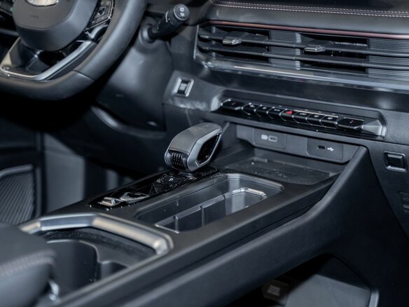 2026 Geely Okavango I Рестайлинг, белый, 4085990 рублей - вид 23