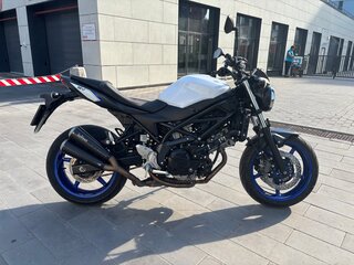 2016 Suzuki SV 650, белый, 525000 рублей, вид 2