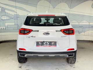 2024 Chery Tiggo 4 Pro I Рестайлинг, белый, 1419000 рублей, вид 4