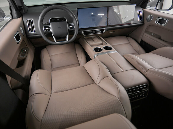 2025 Li Auto (Lixiang) L6 I, серебристый, 7848600 рублей - вид 21
