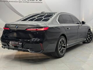 2025 BMW 7 серии 740d xDrive VII (G70), чёрный, 13000000 рублей, вид 4