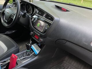 2016 Kia Ceed II Рестайлинг, серебристый, 950000 рублей, вид 1