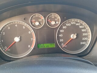 2006 Ford Focus II, серебристый, 380000 рублей, вид 5