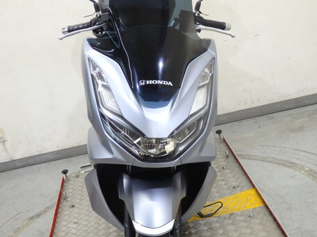 2021 Honda PCX 125, серебристый, 293000 рублей, вид 2