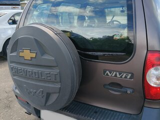 2016 Chevrolet Niva I Рестайлинг, коричневый, 820000 рублей, вид 3