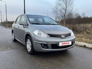 2012 Nissan Tiida I Рестайлинг, серый, 750000 рублей, вид 1