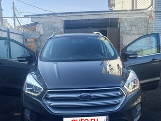 2017 Ford Kuga II Рестайлинг, серый, 1500000 рублей, вид 1