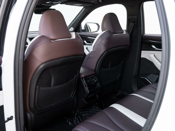 2023 Geely Monjaro (Xingyue L) I, белый, 3060000 рублей - вид 10