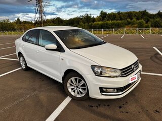 2014 Volkswagen Polo V, белый, 750000 рублей, вид 3