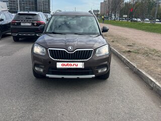 2016 Skoda Yeti I Рестайлинг, коричневый, 950000 рублей, вид 2