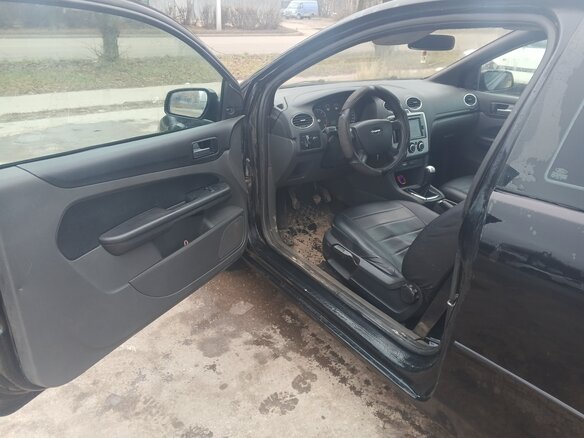 2005 Ford Focus II, чёрный, 330000 рублей - вид 12