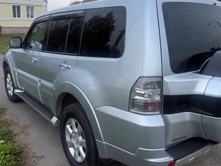 2014 Mitsubishi Pajero IV Рестайлинг 2, серебристый, 2900000 рублей, вид 5