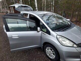 2012 Honda Fit II, серебристый, 915000 рублей, вид 5