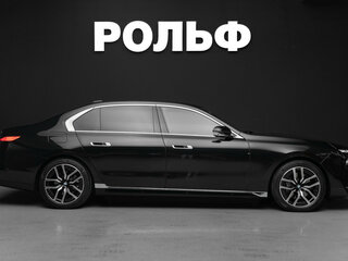 2025 BMW 7 серии 740i xDrive VII (G70), чёрный, 16500000 рублей, вид 2