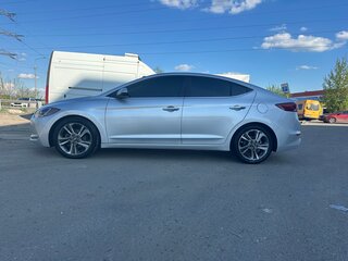 2016 Hyundai Elantra VI (AD), серый, 1590000 рублей, вид 2