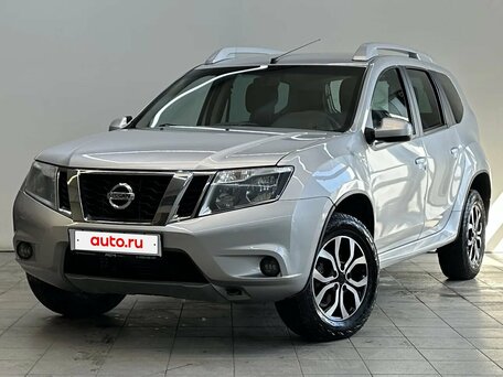 Nissan Terrano III (D10)