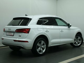 2018 Audi Q5 II (FY), белый, 3490000 рублей, вид 3