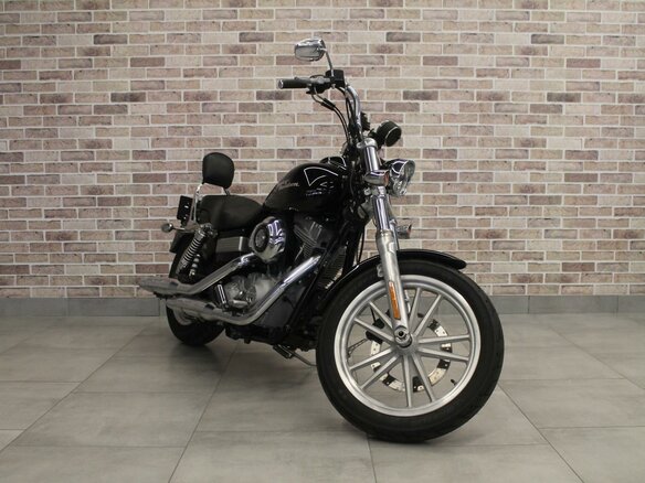 2008 Harley-Davidson Dyna Super Glide, чёрный, 812000 рублей - вид 3
