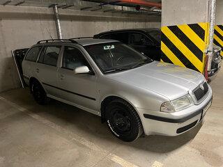 2009 Skoda Octavia I (A4) Рестайлинг, серебристый, 450000 рублей, вид 3