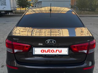 2015 Kia Rio 6-speed III, коричневый, 1230000 рублей, вид 4