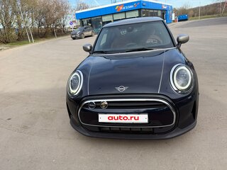 2021 Mini Hatch Cooper III (F55/F56) Рестайлинг 2, синий, 3050000 рублей, вид 2