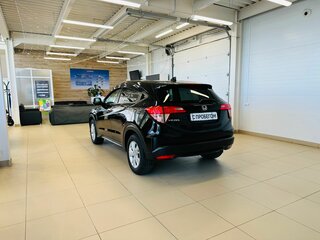 2015 Honda Vezel I, чёрный, 1599000 рублей, вид 4
