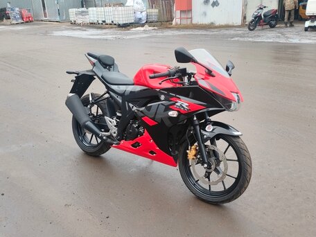 2022 Suzuki GSX-R 125, красный, 399000 рублей, вид 5