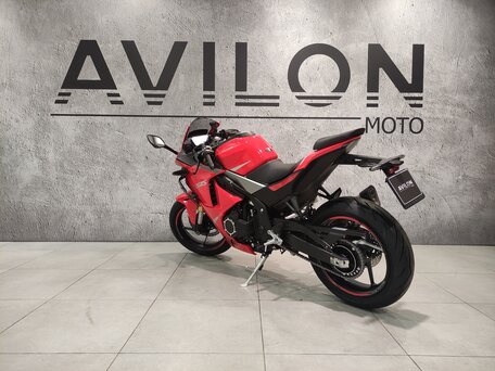 2026 Voge 525RR, красный, 577000 рублей, вид 5