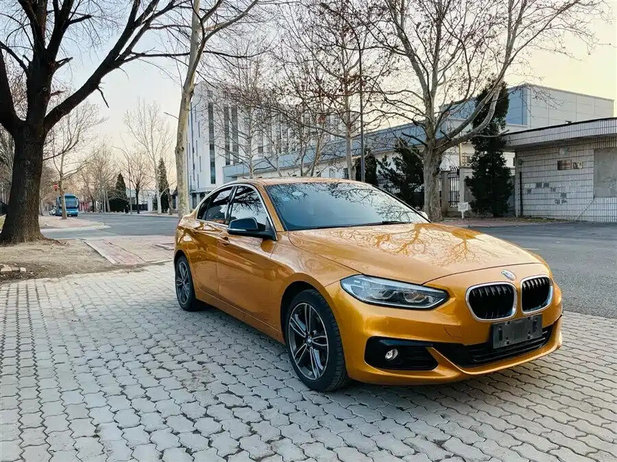 Открыть фотографии: BMW 1 серии III (F52)