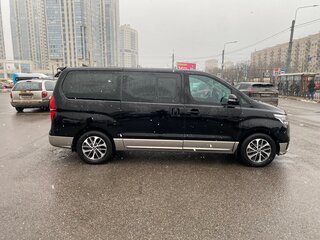 2019 Hyundai Grand Starex I Рестайлинг 2, чёрный, 2600000 рублей, вид 4