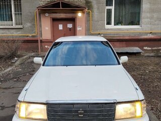 2001 Toyota Crown X (S150), белый, 960000 рублей, вид 1