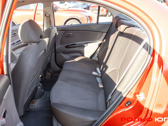 2010 Kia Rio II Рестайлинг, красный - вид 8
