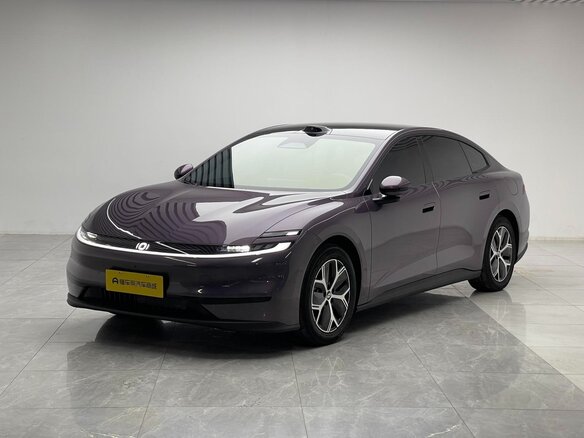 2026 Changan Qiyuan A06 28.39 kWh, серый, 2510000 рублей - вид 2