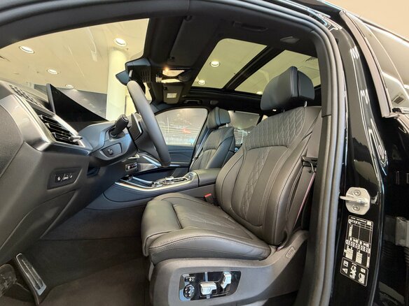2026 BMW X5 40d IV (G05/G18) Рестайлинг, чёрный - вид 12