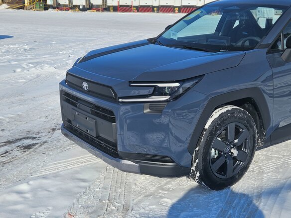 2026 Toyota RAV4 VI (XA60), синий, 4200000 рублей - вид 13