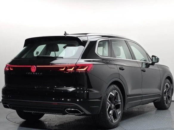 2025 Volkswagen Touareg III Рестайлинг, чёрный, 14500000 рублей - вид 1