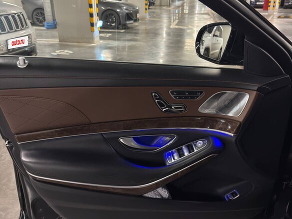 2015 Mercedes-Benz Maybach S-Класс 500 I (X222), чёрный, 3500000 рублей - вид 13
