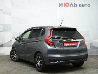 2018 Honda Fit III Рестайлинг, серый, 1100000 рублей, вид 4