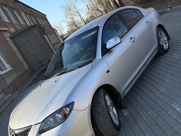 2006 Mazda 3 I (BK) Рестайлинг, серебристый, 430000 рублей - вид 2