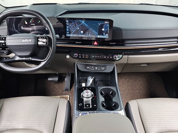 2025 Kia Carnival IV Рестайлинг, чёрный - вид 5