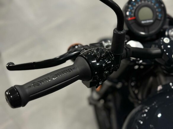 2026 Royal Enfield Shotgun, чёрный, 722000 рублей - вид 11