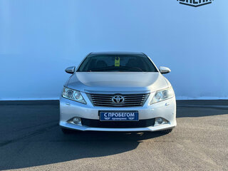 2012 Toyota Camry VII (XV50), серебристый, 1520000 рублей, вид 2