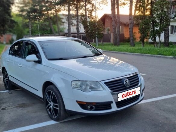 2008 Volkswagen Passat B6, белый, 750000 рублей - вид 18