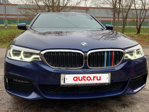 2020 BMW 5 серии 520d xDrive VII (G30/G31/G38), синий, 5200000 рублей - вид 2