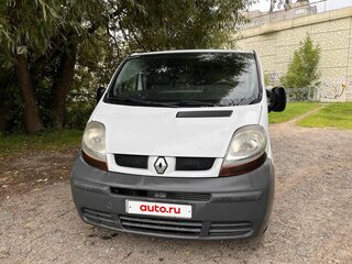 2005 Renault Trafic II, белый, 720000 рублей, вид 1