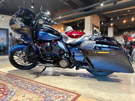 2019 Harley-Davidson CVO Road Glide, чёрный, 2250000 рублей, вид 3
