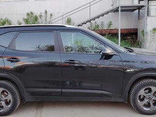2022 Kia Seltos I, чёрный, 2050000 рублей, вид 4
